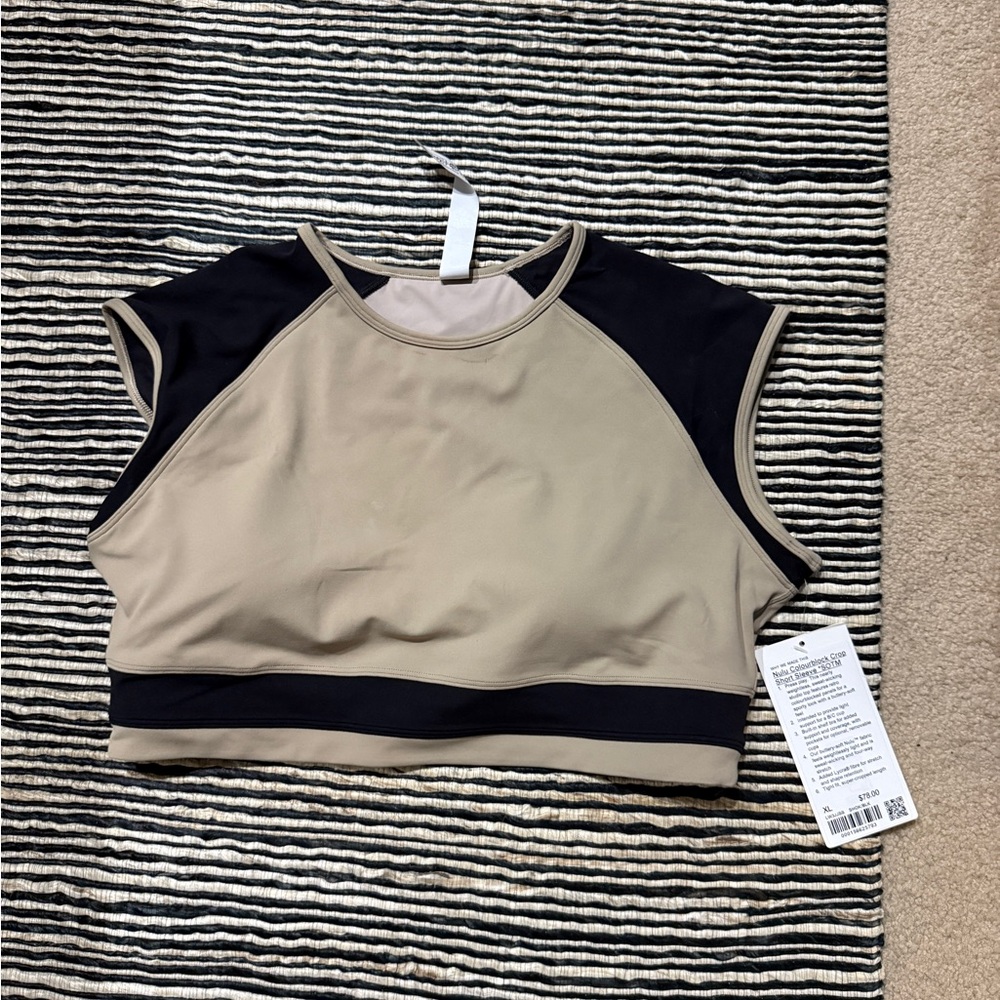 Women's Lululemon-Tone Crop top XL / swim